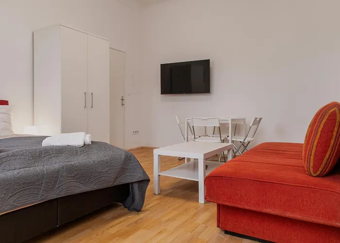 Apartment Modern 2br Close To Millennium Tower Districts *